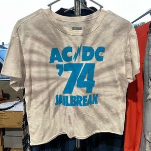 AE AC/DC crop shirt
